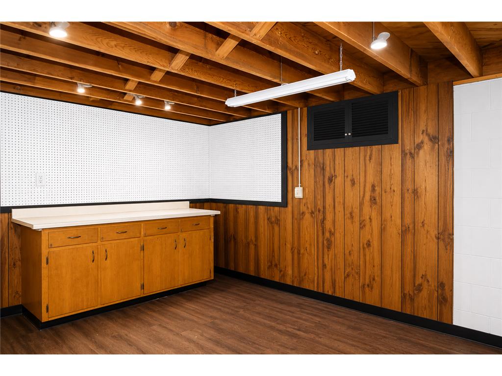 320 Michigan Avenue W Gilbert MN 55741 7075000 image24