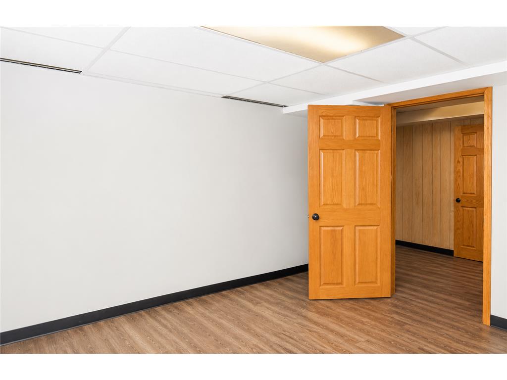 320 Michigan Avenue W Gilbert MN 55741 7075000 image26