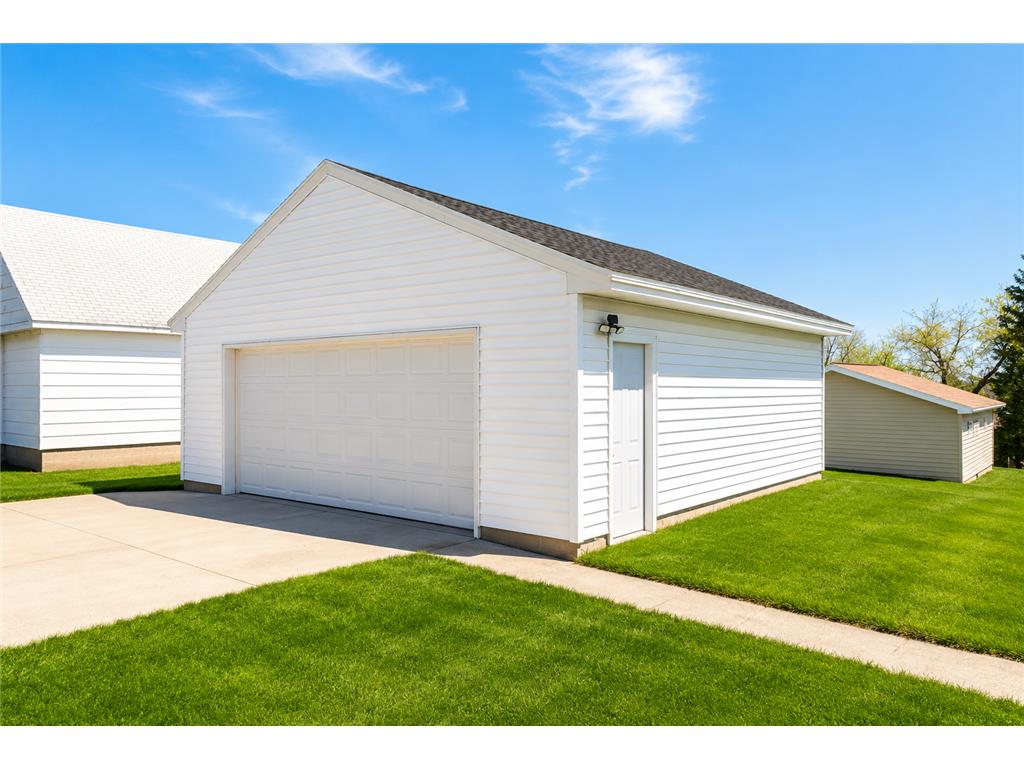 320 Michigan Avenue W Gilbert MN 55741 7075000 image32