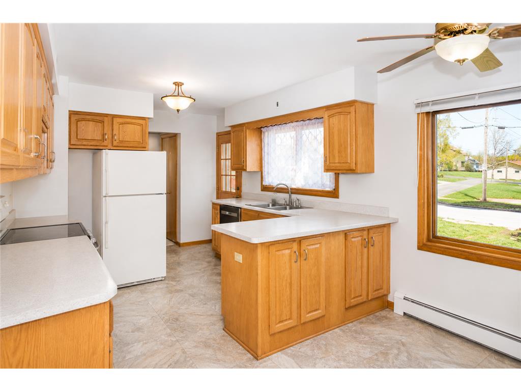 320 Michigan Avenue W Gilbert MN 55741 7075000 image6