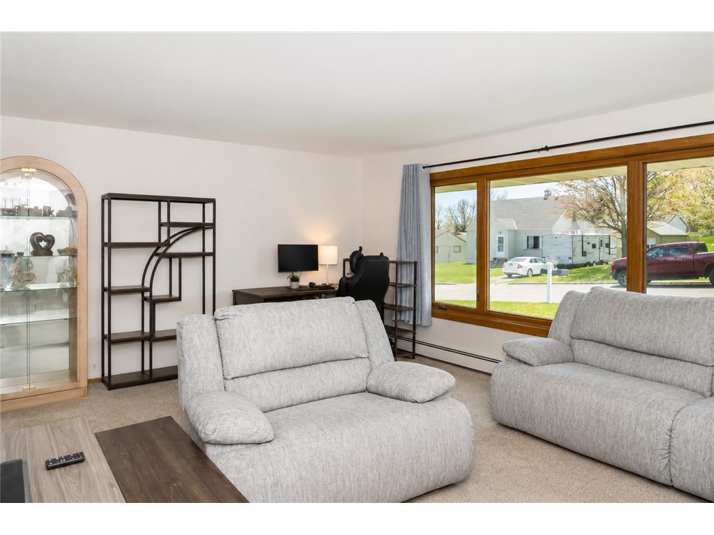320 Michigan Avenue W Gilbert MN 55741 7075000 image9