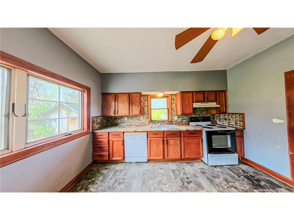 320 N 3rd Street Le Sueur MN 56058 7100085 image5