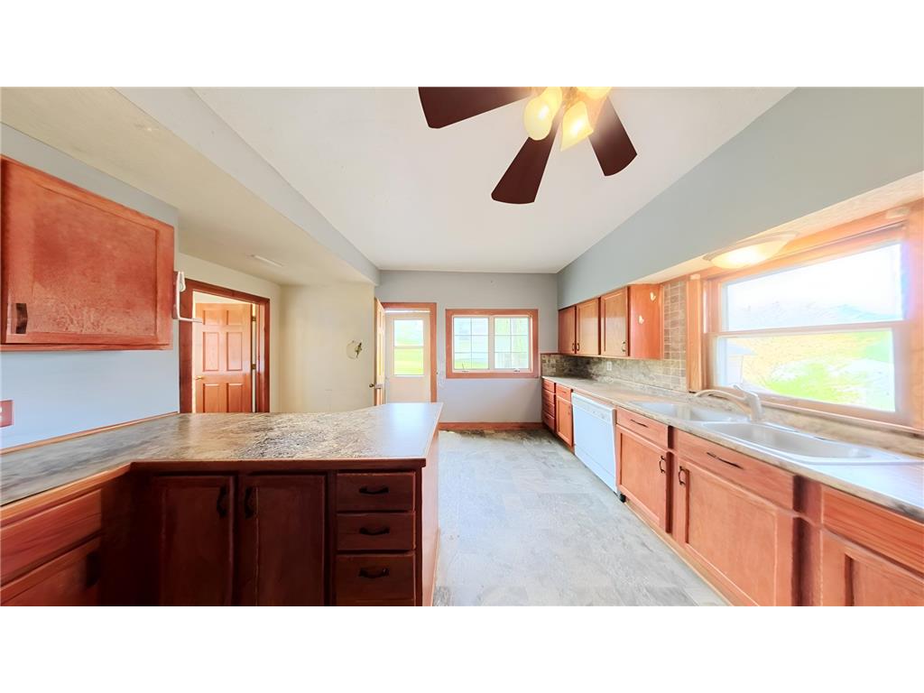 320 N 3rd Street Le Sueur MN 56058 7100085 image6