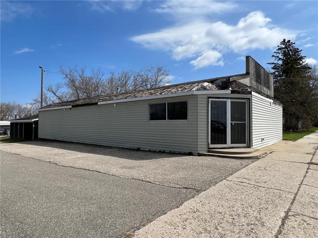 320 Paul Bunyan Drive SE Bemidji MN 56601 6367659 image1