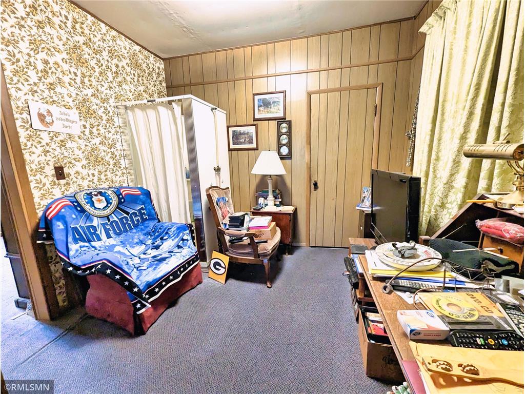 320 S 9th Street, Bird Island, MN, 55310 MLS 6528576 Edina Realty