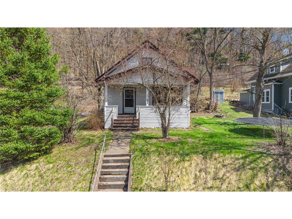 320 S Adams Street Saint Croix Falls WI 54024 7059101 image2