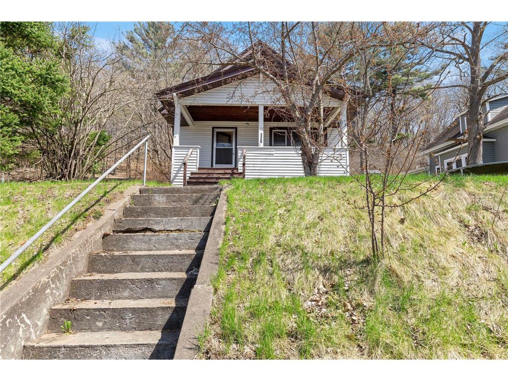320 S Adams Street Saint Croix Falls WI 54024 7059101 image32
