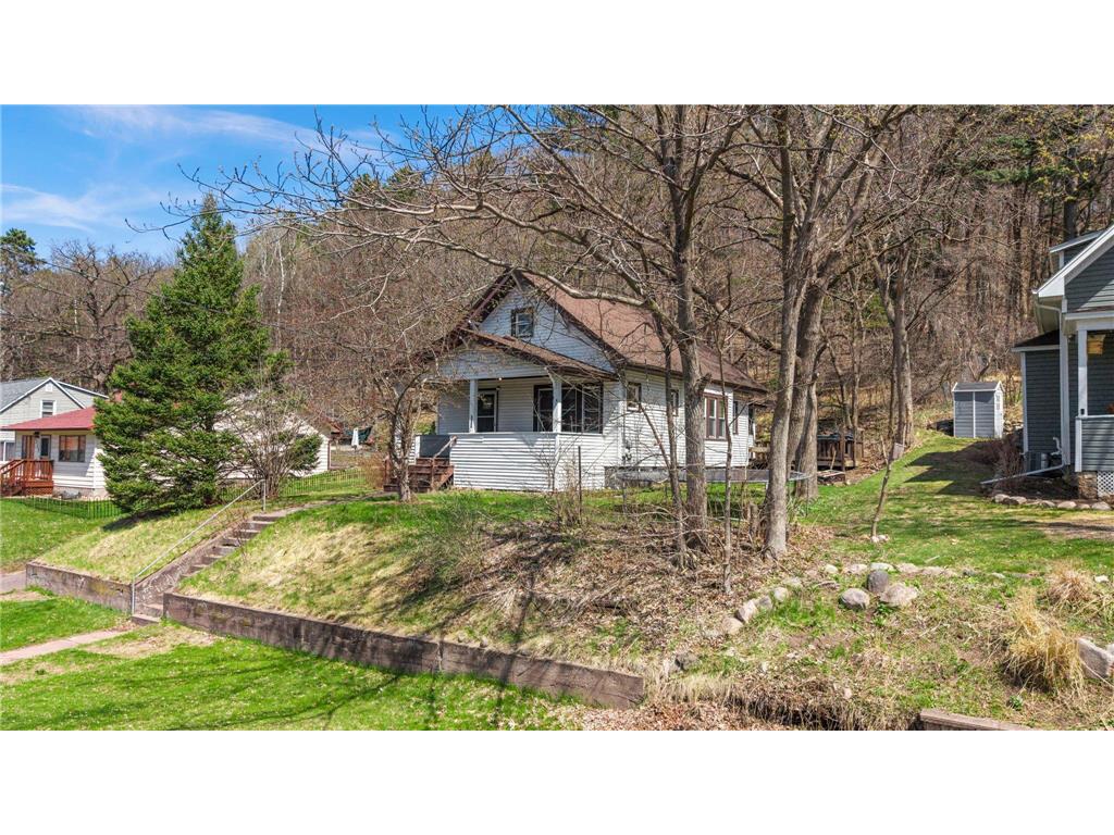320 S Adams Street Saint Croix Falls WI 54024 7059101 image7
