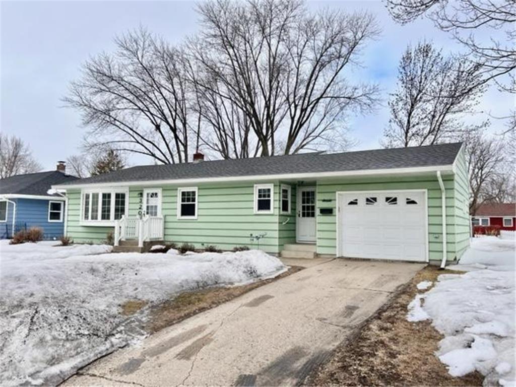 320 Sunrise Boulevard, Redwood Falls, MN, 56283 MLS 6343074 Edina Realty