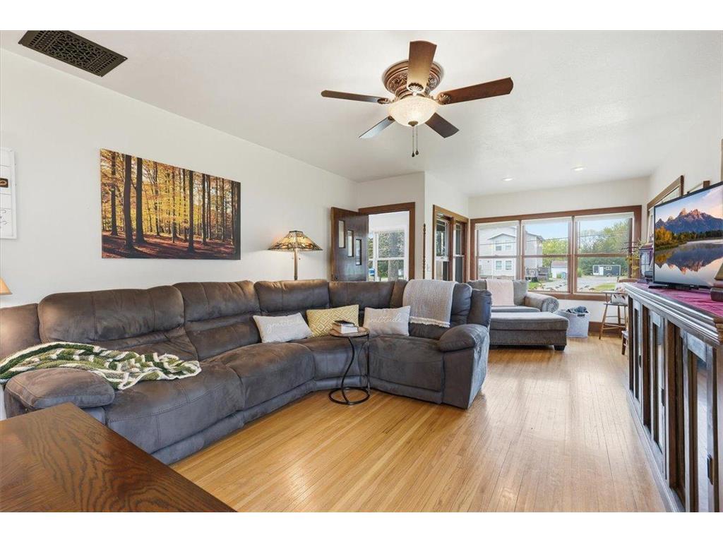 320 W State Street Dresser WI 54009 7067900 image13