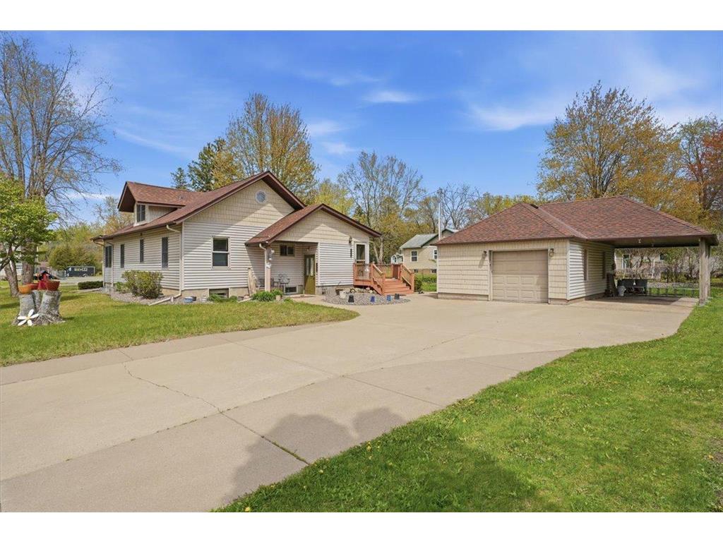 320 W State Street Dresser WI 54009 7067900 image4