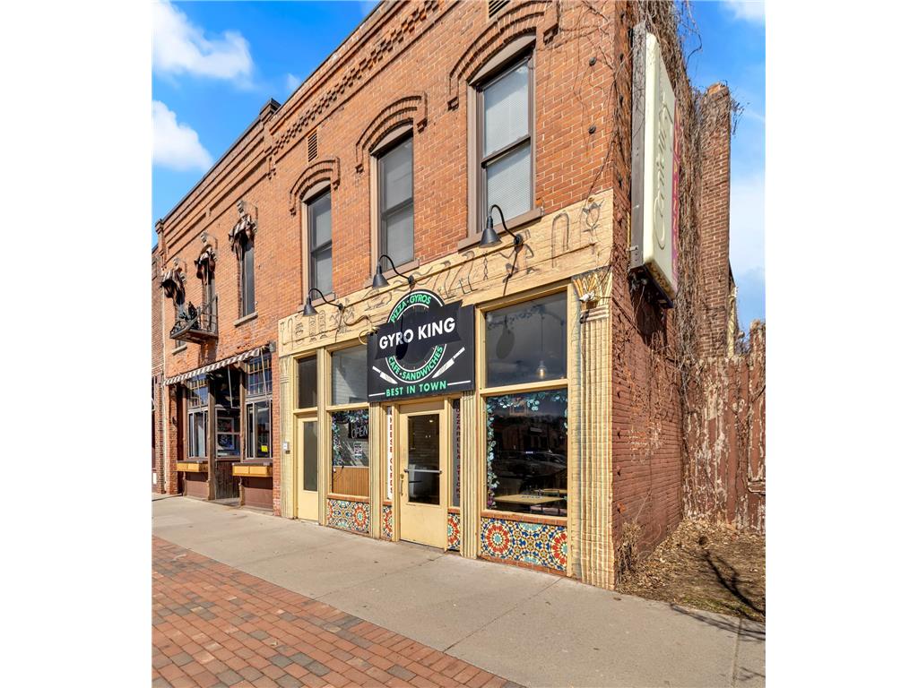 320 Water Street Eau Claire WI 54703 6692277 image1