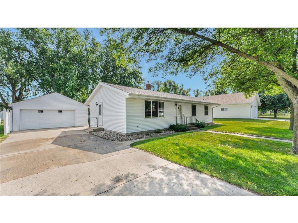 320 Western Avenue N Brooten MN 56316 6762934 image1