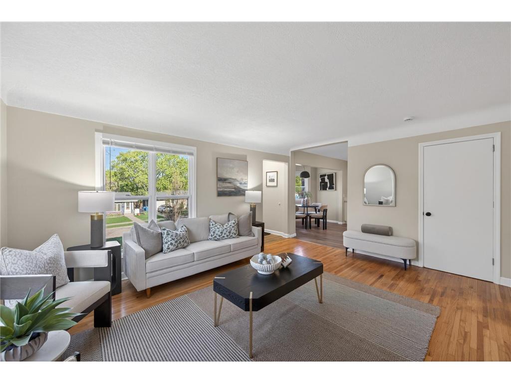 3200 Ewing Avenue N Robbinsdale MN 55422 7068832 image9