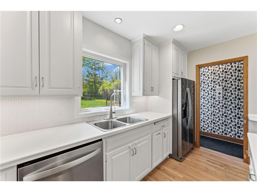 3200 Highland Avenue Minnetonka MN 55391 7067110 image13