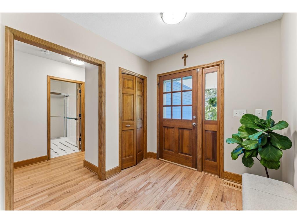 3200 Highland Avenue Minnetonka MN 55391 7067110 image4