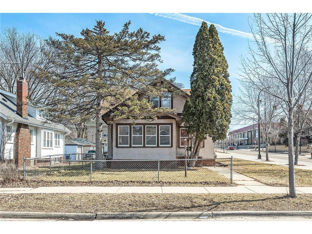 3200 Humboldt Avenue N Minneapolis MN 55412 6441051 image1