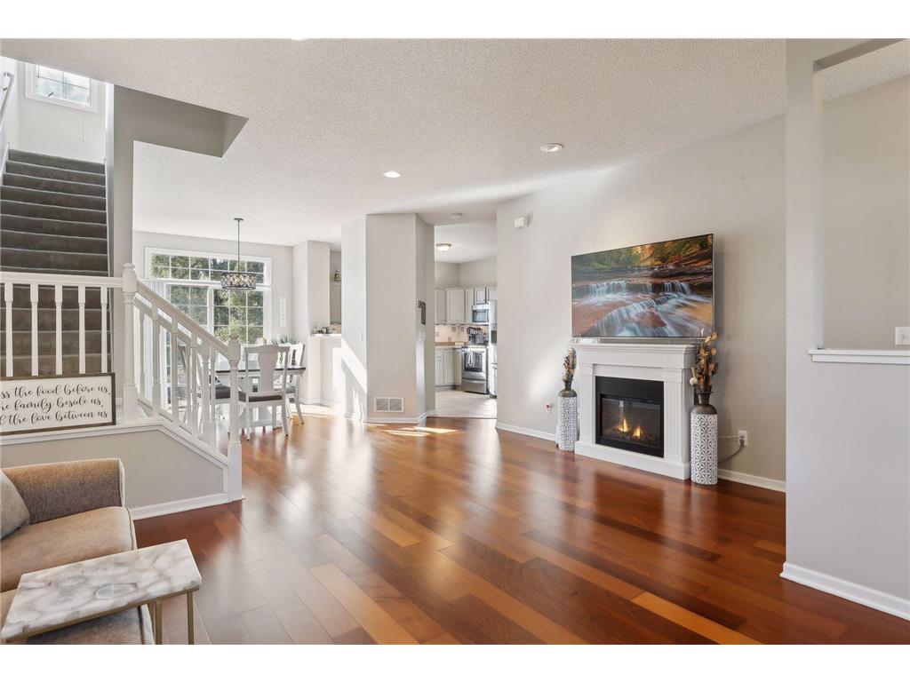 3200 Juniper Circle #B Woodbury MN 55125 6605950 image1