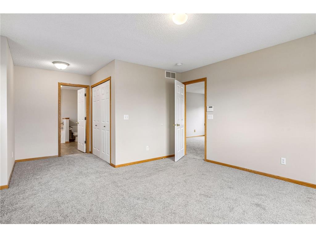 3200 Juniper Circle #D Woodbury MN 55125 7056287 image18
