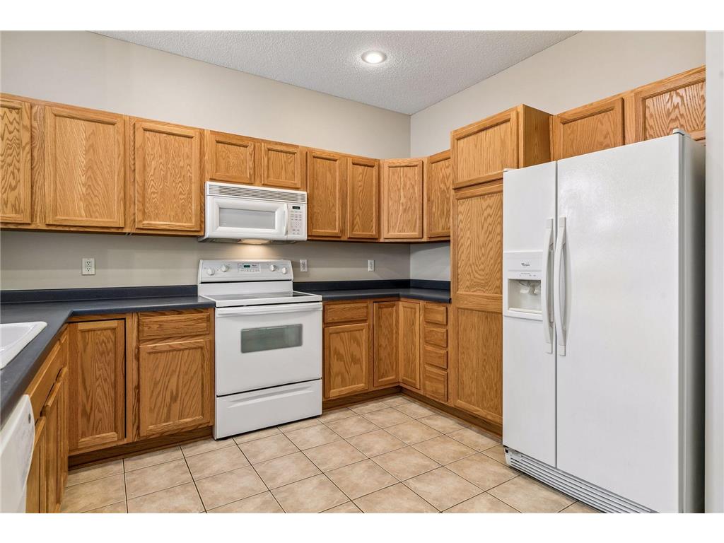 3200 Juniper Circle #D Woodbury MN 55125 7056287 image38