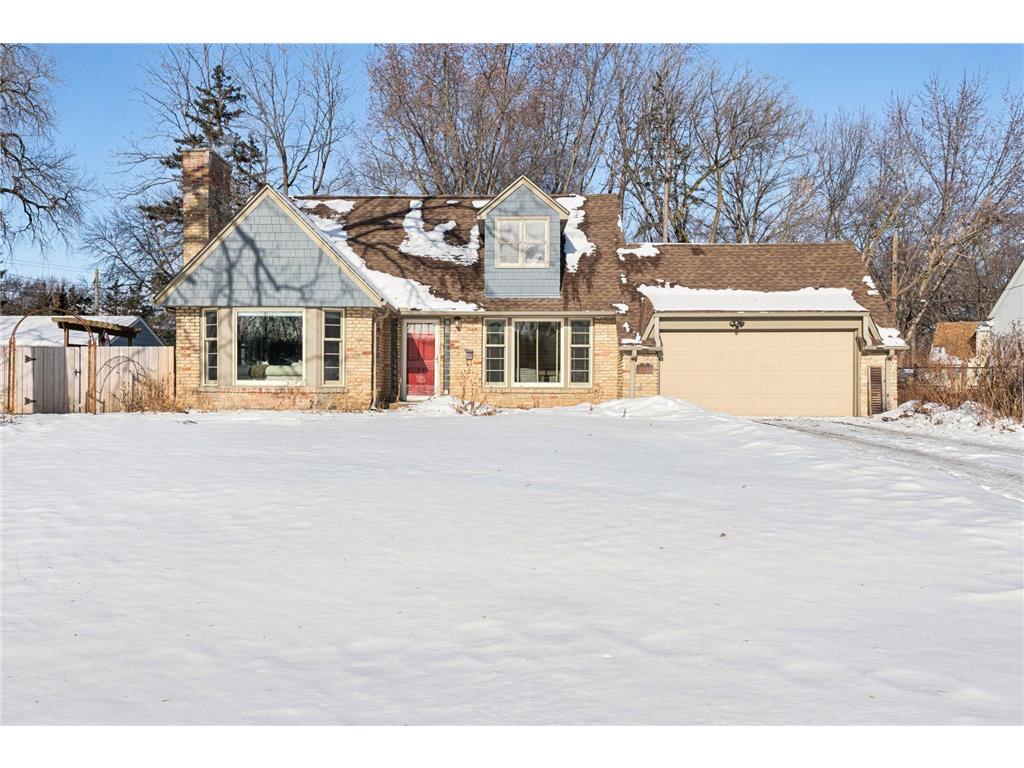 3200 Manor Drive Golden Valley MN 55422 7000755 image1