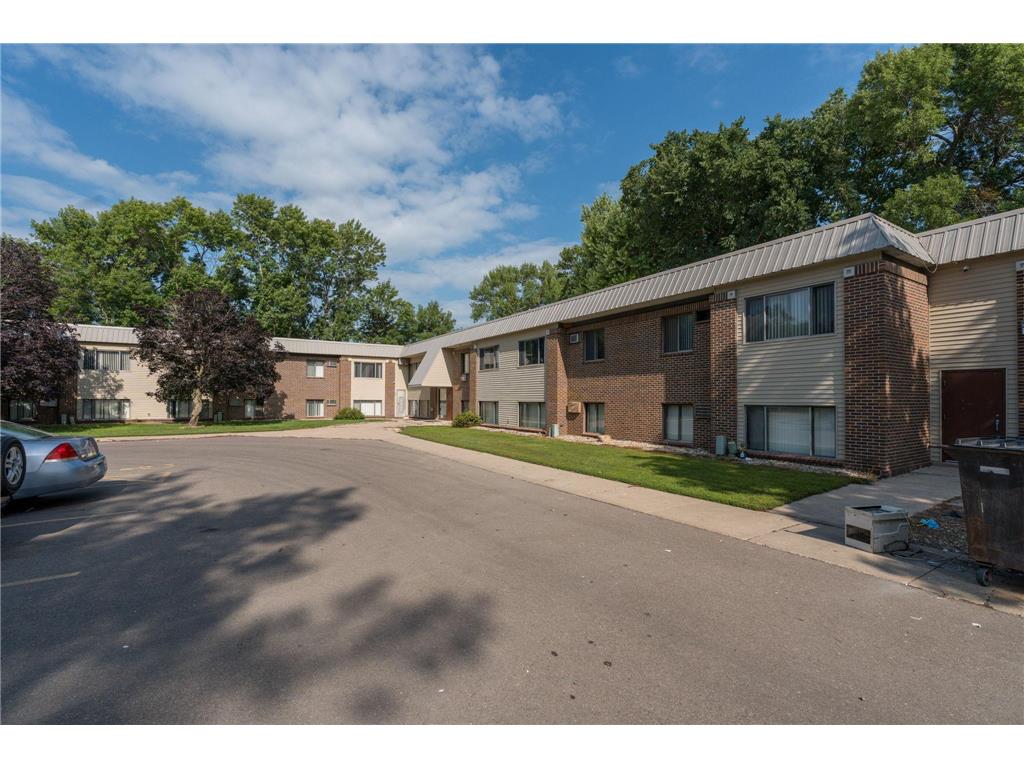 3200 Maple Avenue Slayton MN 56172 7082296 image1