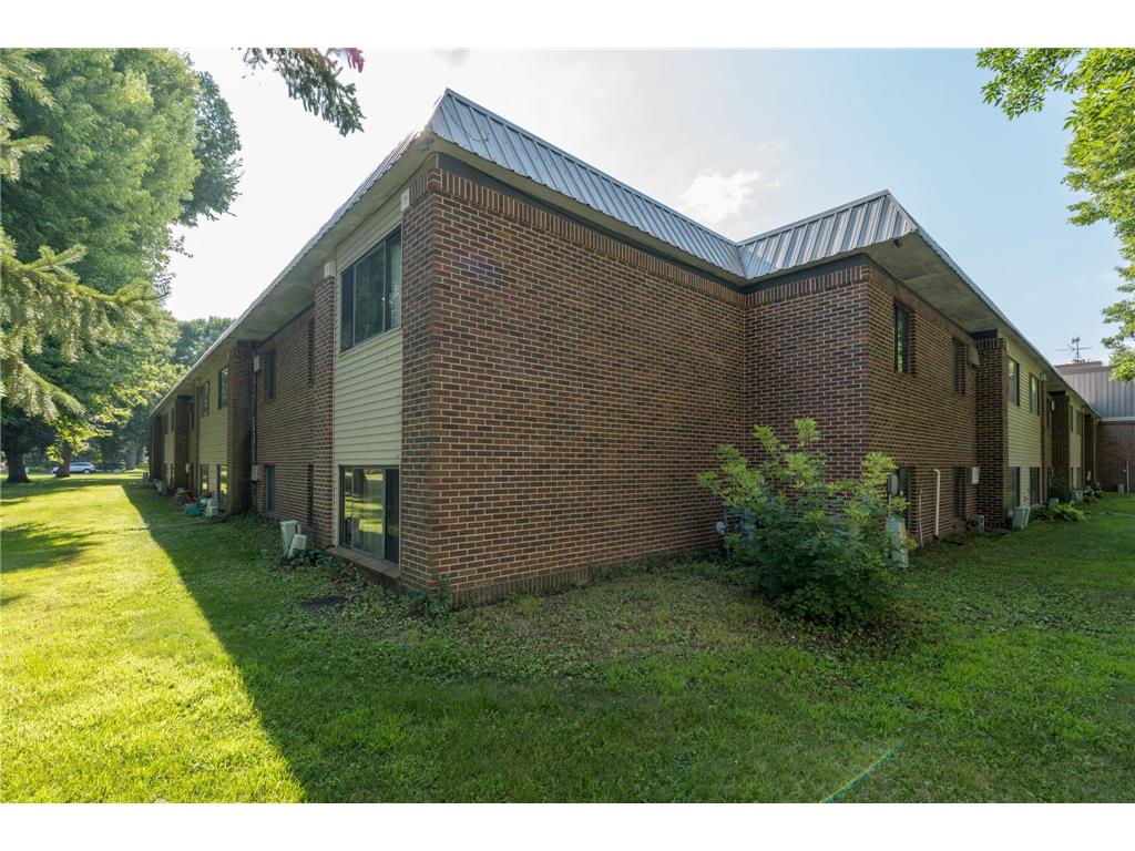 3200 Maple Avenue Slayton MN 56172 7082296 image5