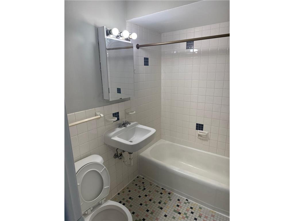 3200 Minnehaha Avenue Minneapolis MN 55406 7002440 image16