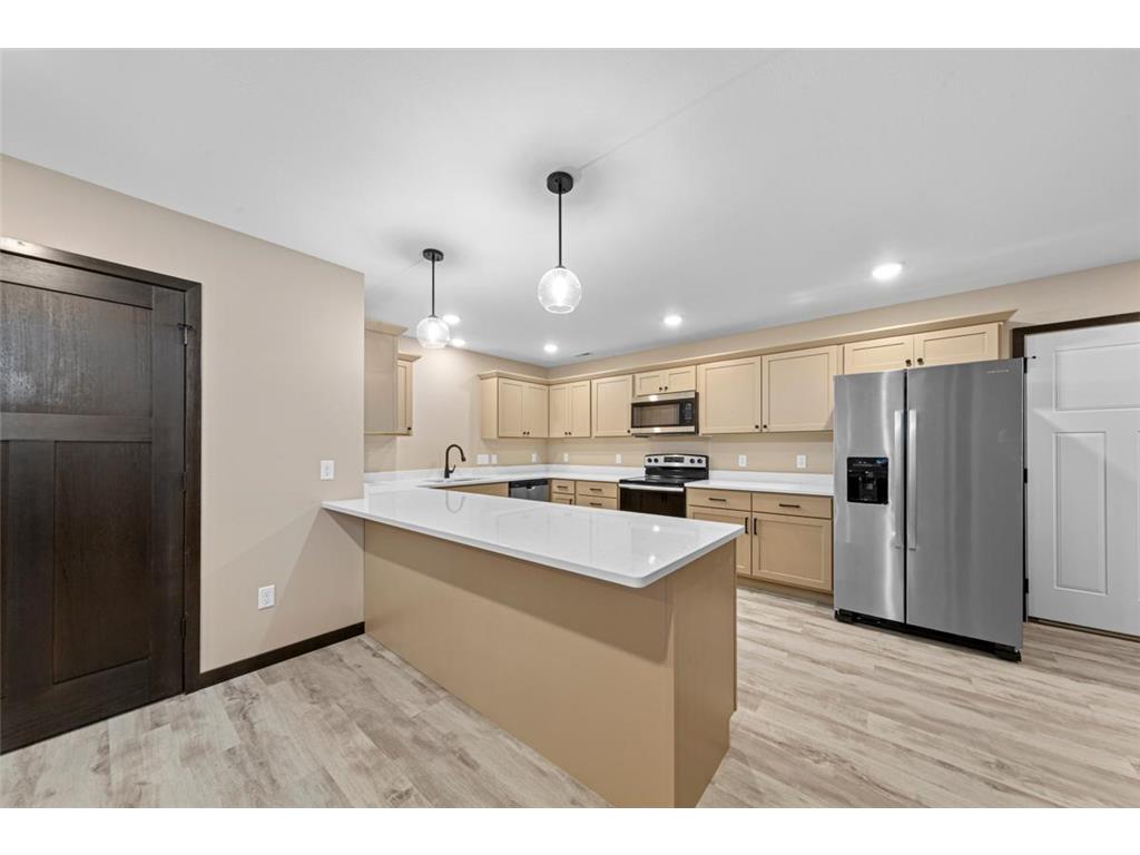 3200 Noble Drive Mankato MN 56001 6821282 image11