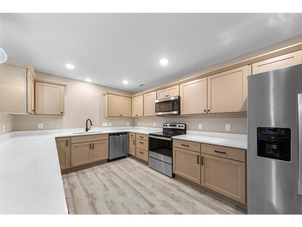 3200 Noble Drive Mankato MN 56001 6821282 image8