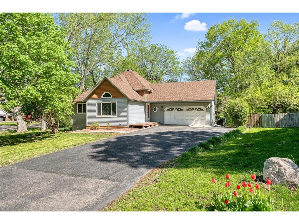 3200 Spruce Trail SW Prior Lake MN 55372 - Spring 6533896 image1