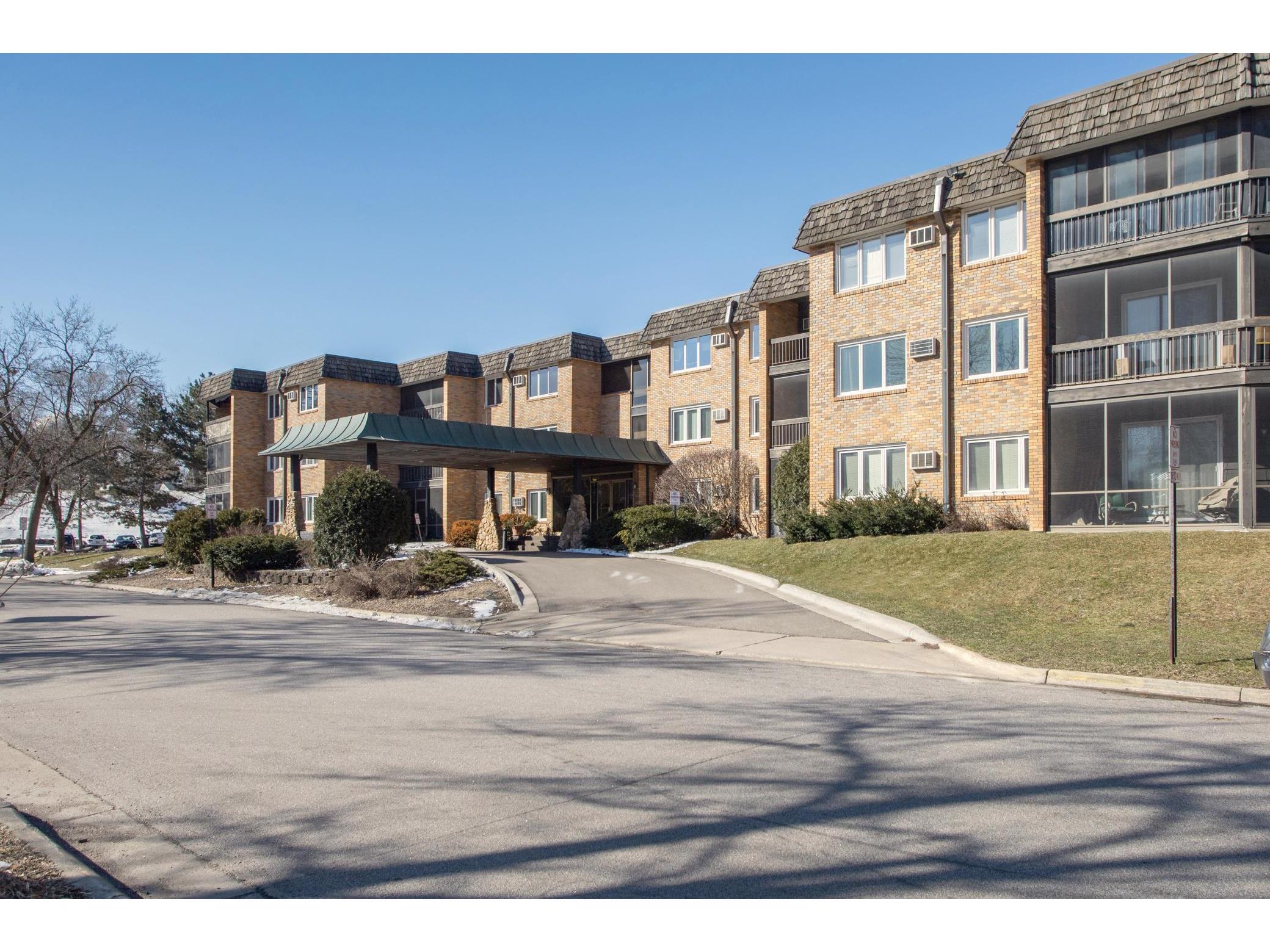 3200 Virginia Avenue S 105, Saint Louis Park, MN 55426 MLS 5727973