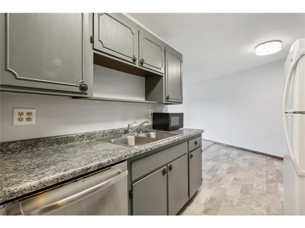 3200 Virginia Avenue S #107 Saint Louis Park MN 55426 7027356 image15