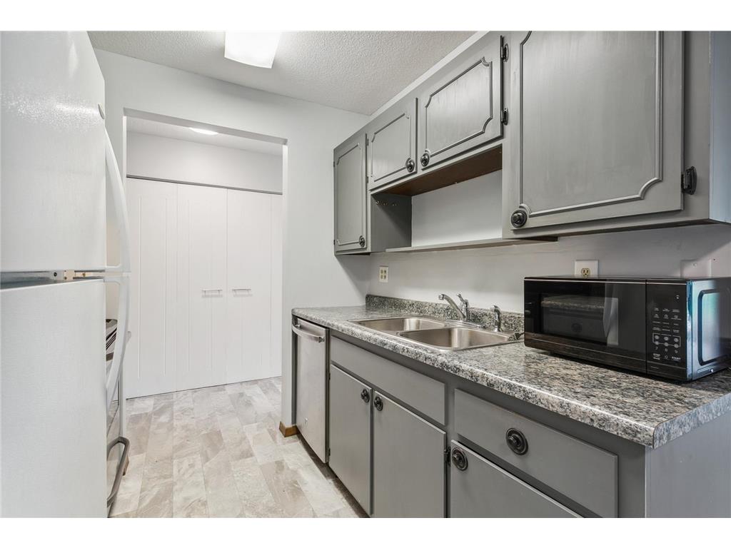 3200 Virginia Avenue S #107 Saint Louis Park MN 55426 7027356 image3