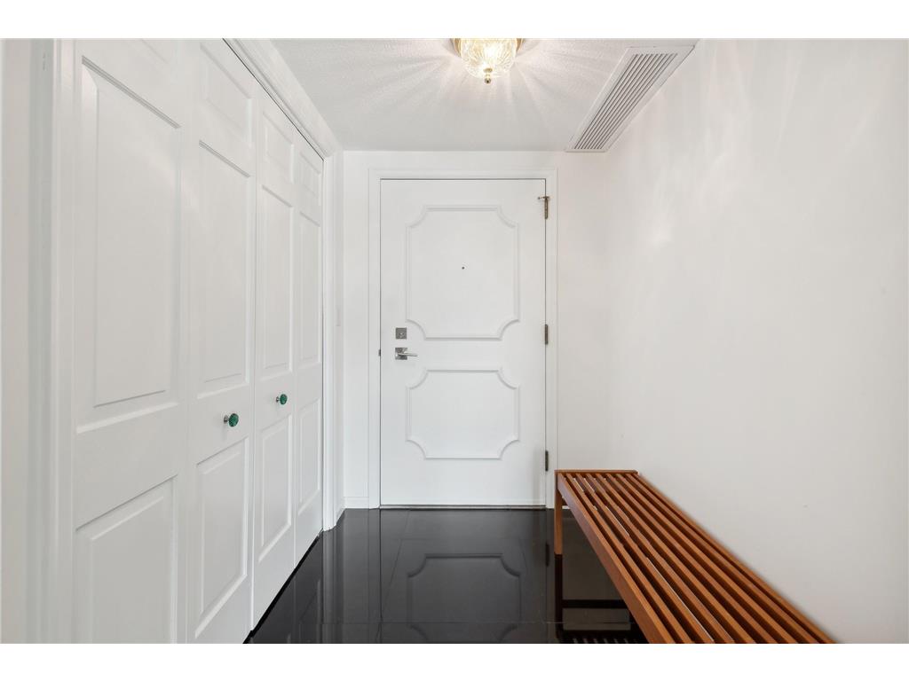 3200 W Bde Maka Ska Parkway 202, Minneapolis, MN, 55416 MLS 6509365