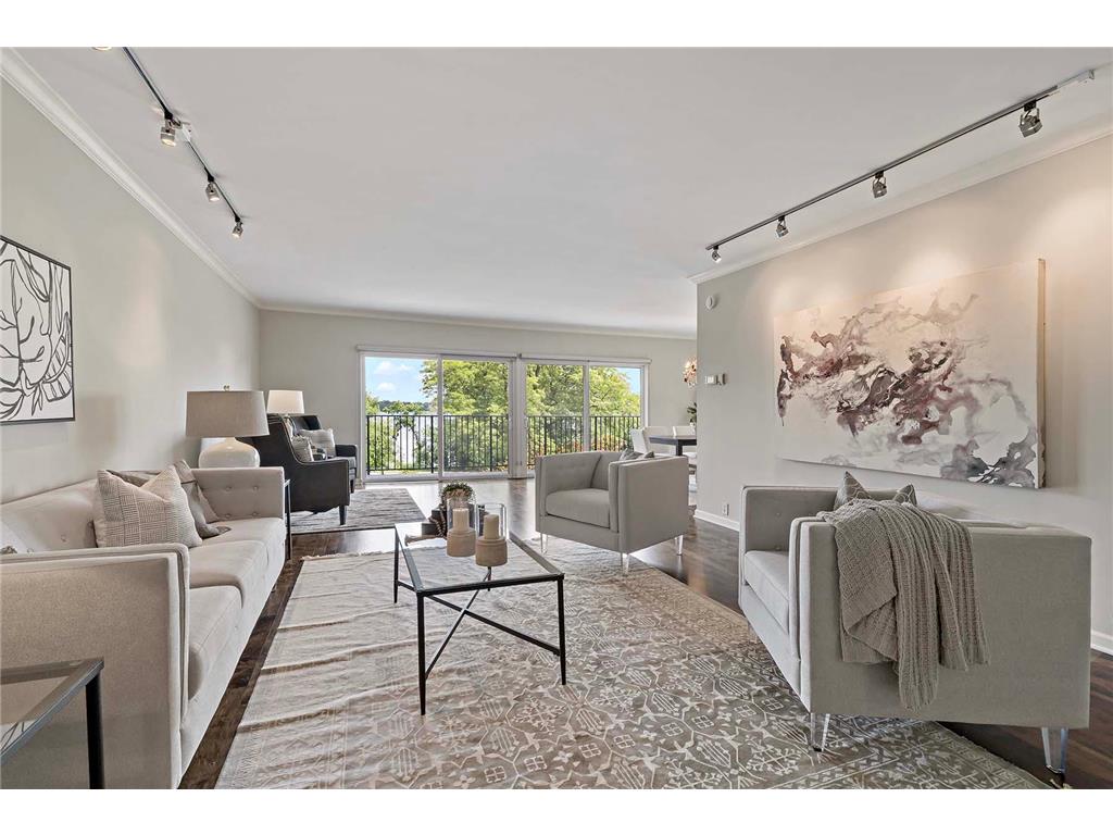 3200 W Bde Maka Ska Parkway #203 Minneapolis MN 55416 - Bde Maka Ska 6743873 image1