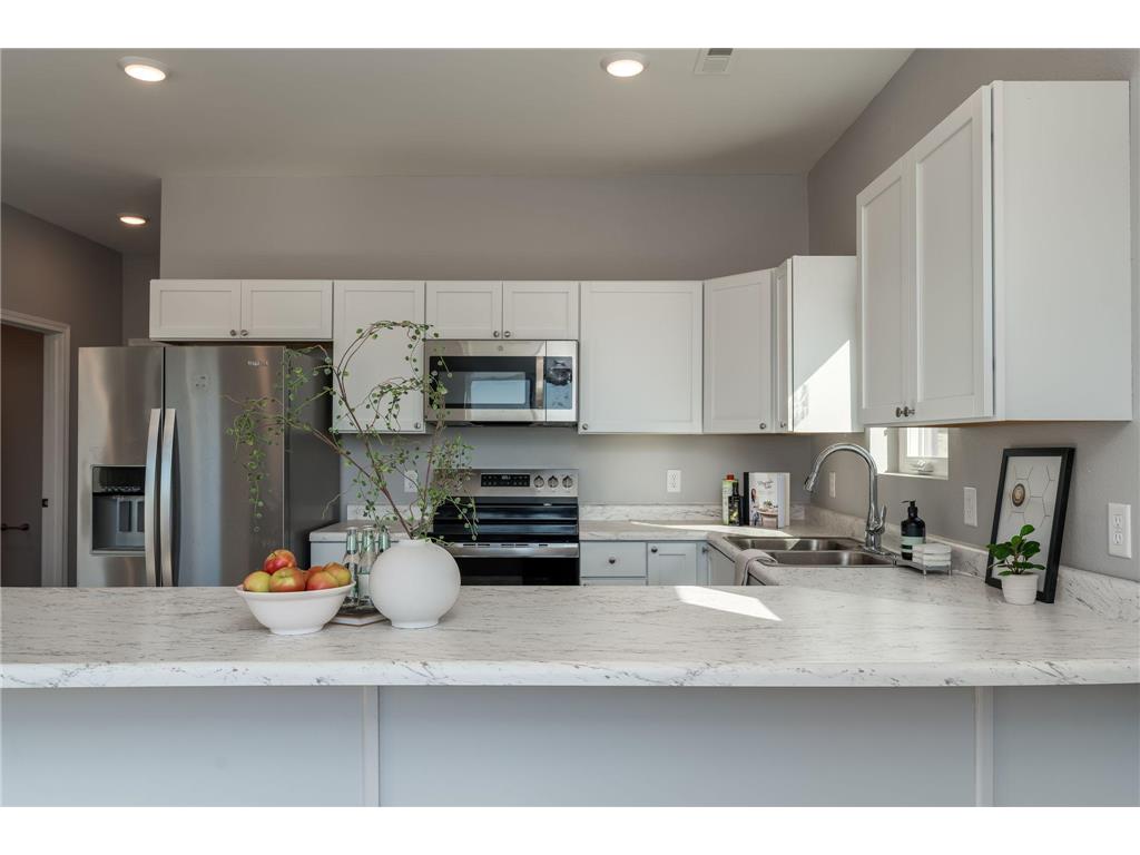 3201 & 3203 Noble Drive Mankato MN 56001 7015986 image10