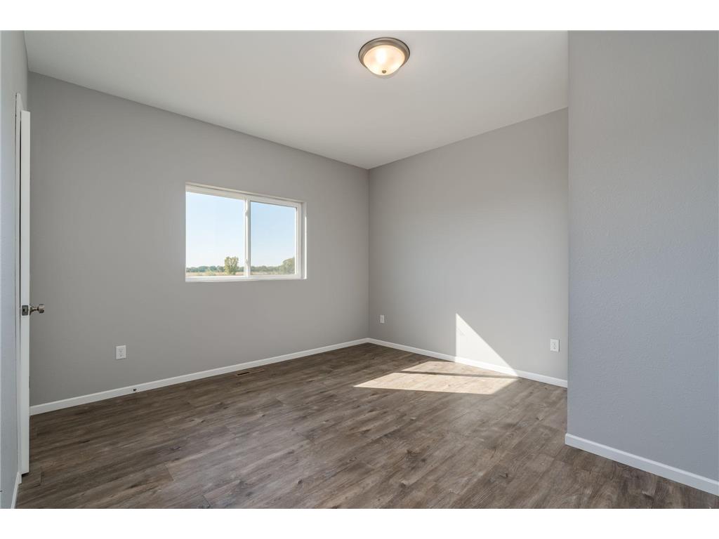 3201 & 3203 Noble Drive Mankato MN 56001 7015986 image23