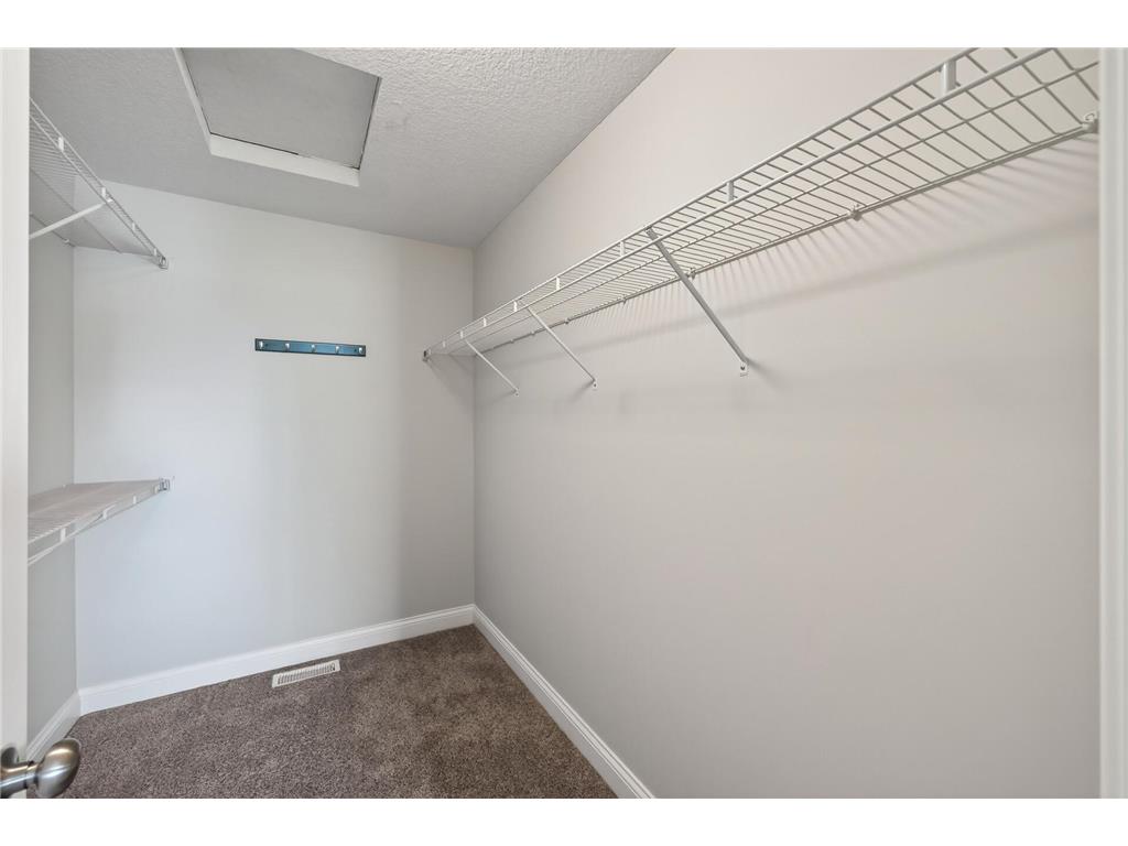 3201 Countryside Court #B Woodbury MN 55129 7070760 image13