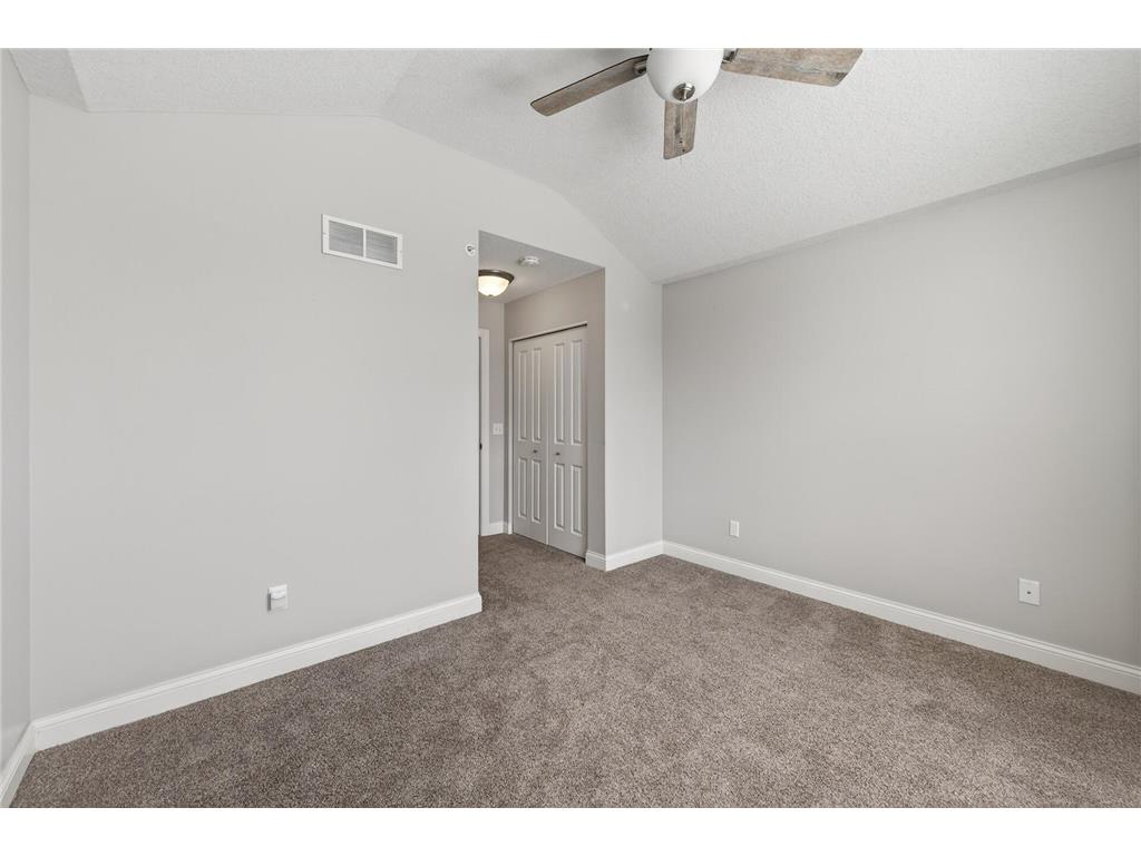 3201 Countryside Court #B Woodbury MN 55129 7070760 image19