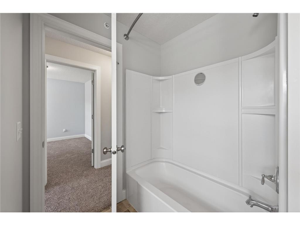 3201 Countryside Court #B Woodbury MN 55129 7070760 image21