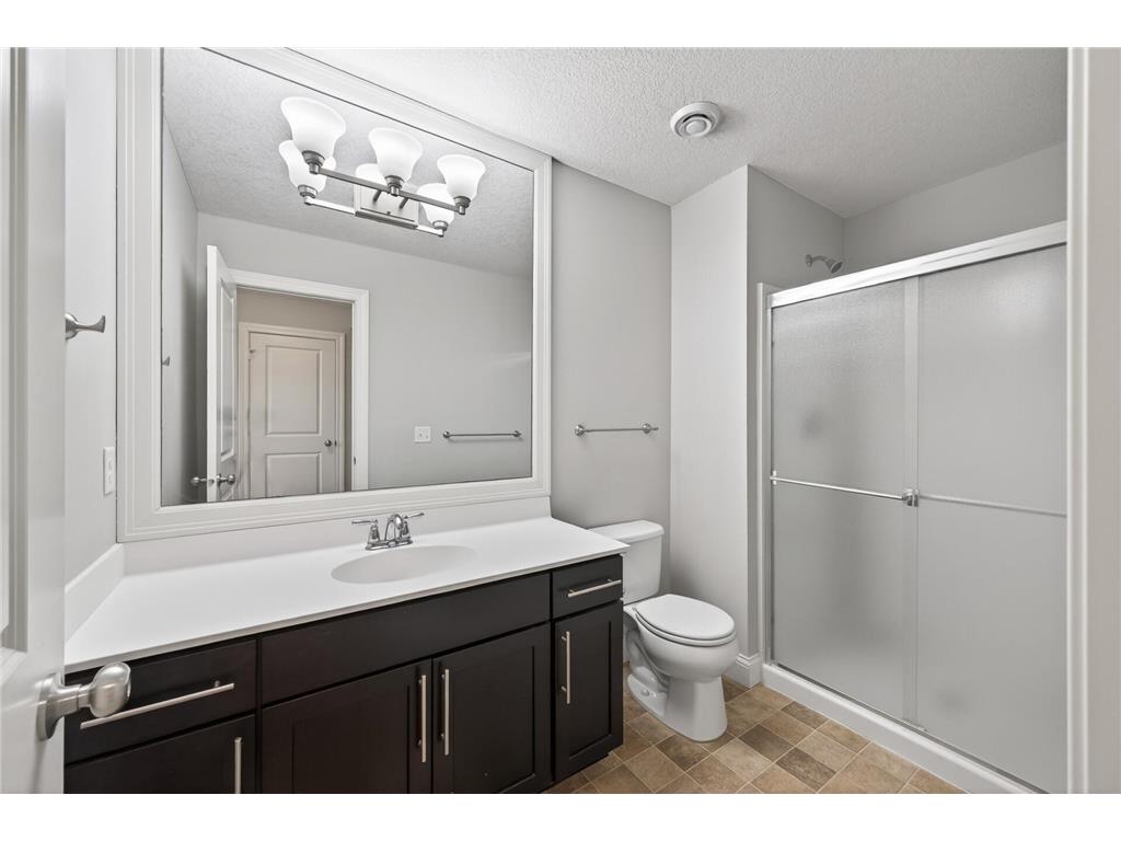 3201 Countryside Court #B Woodbury MN 55129 7070760 image25