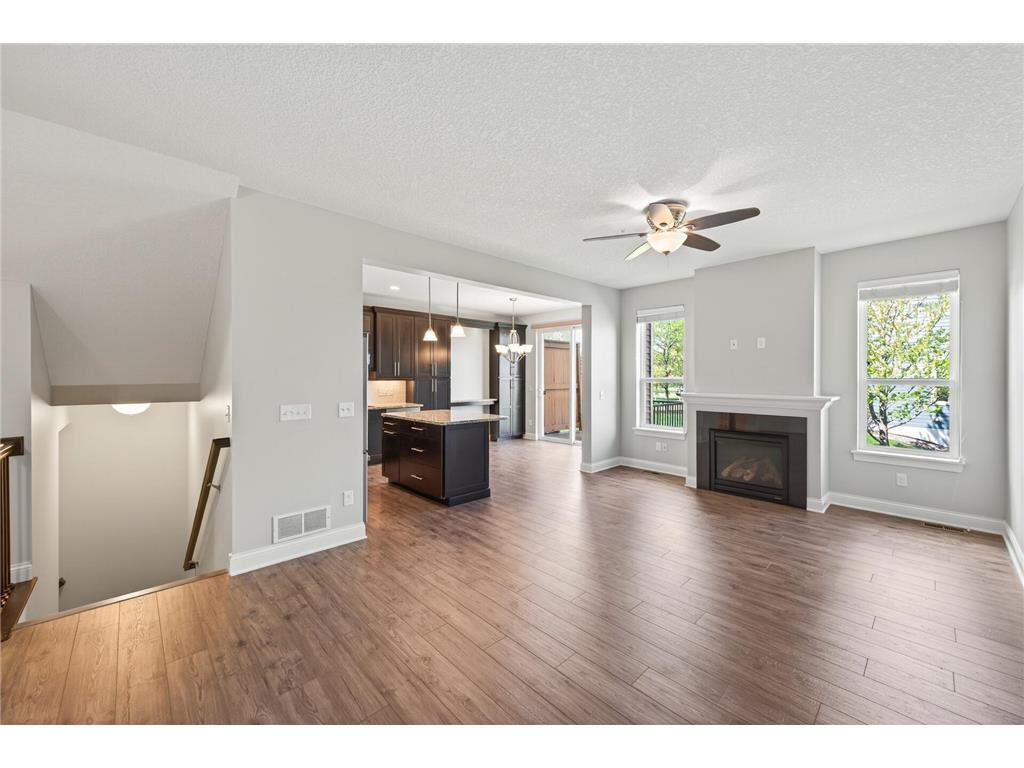 3201 Countryside Court #B Woodbury MN 55129 7070760 image3