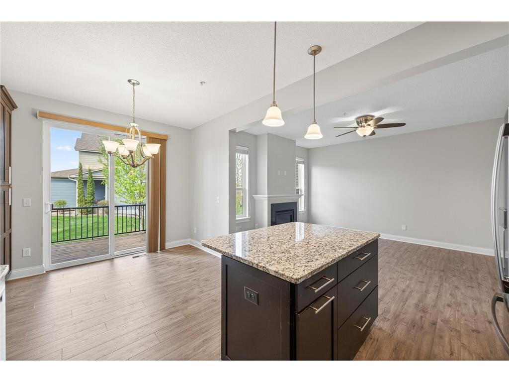 3201 Countryside Court #B Woodbury MN 55129 7070760 image4
