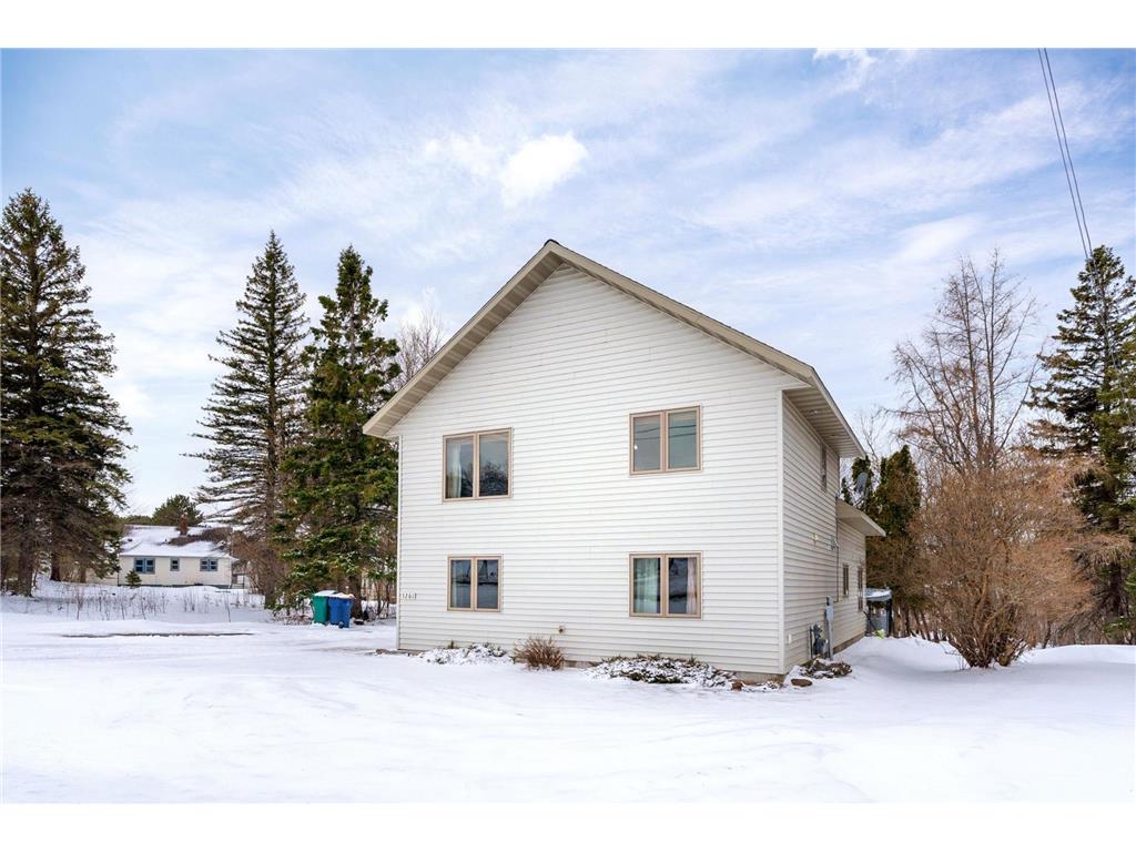 3201 Decker Road Duluth MN 55811 6358065 image1