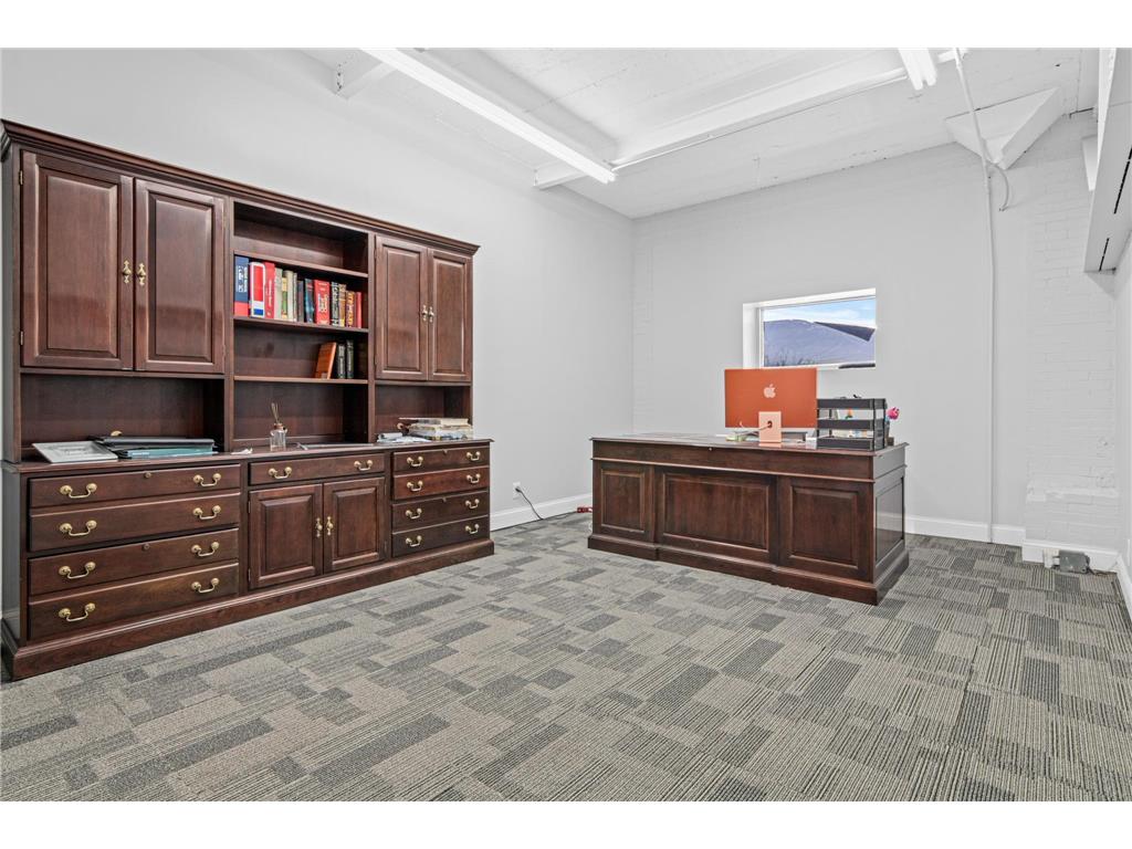 3201 N 3rd Street Minneapolis MN 55412 7031402 image23