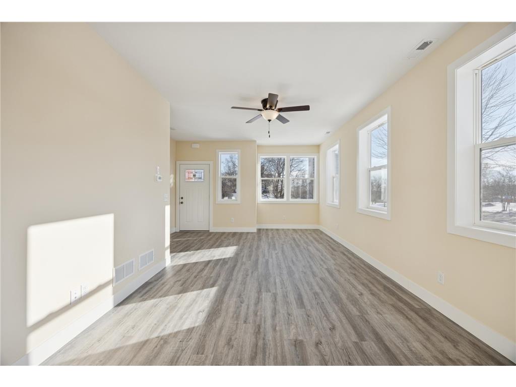 3201 N 6th Street Minneapolis MN 55412 7005981 image11