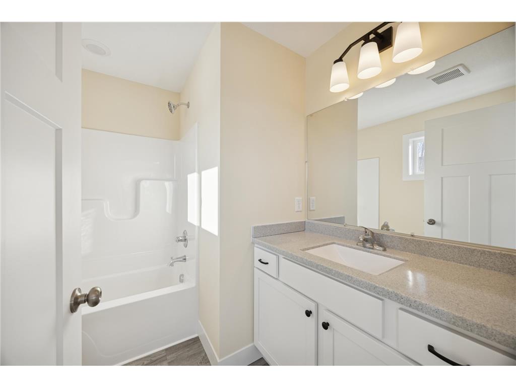 3201 N 6th Street Minneapolis MN 55412 7005981 image19