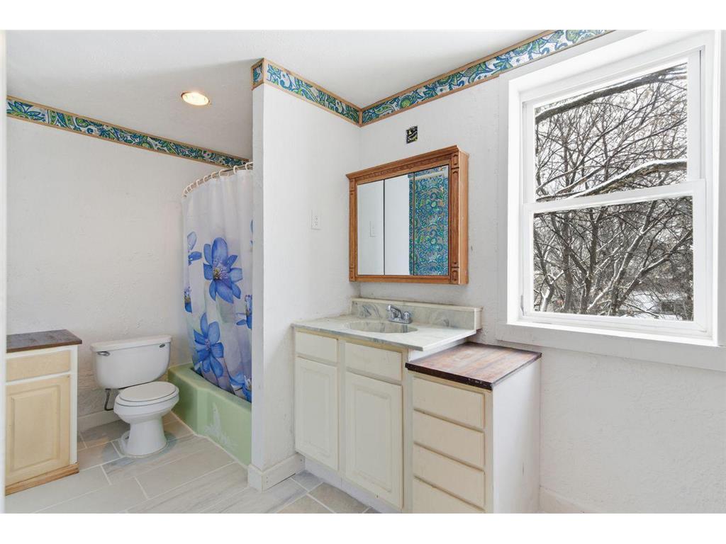 3202 N 6th Street Minneapolis MN 55412 7065018 image26