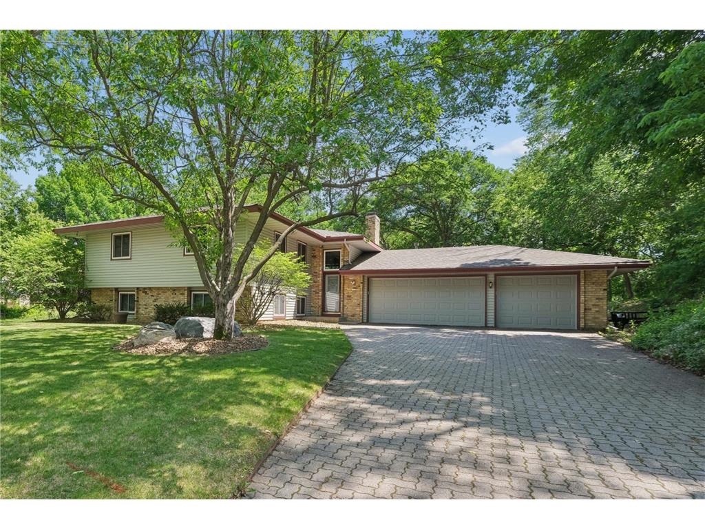 3203 Red Oak Circle S Burnsville MN 55337 7082959 image3